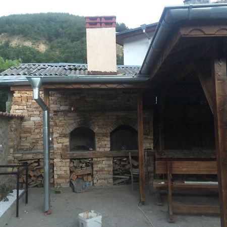 Elenite Guesthouse Gotse Delchev Bagian luar foto