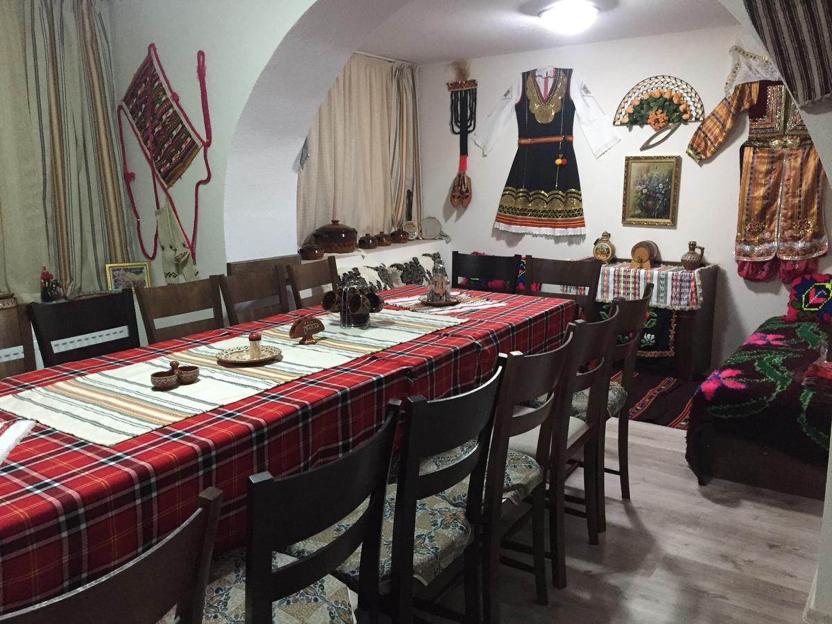 Elenite Guesthouse Gotse Delchev Bagian luar foto