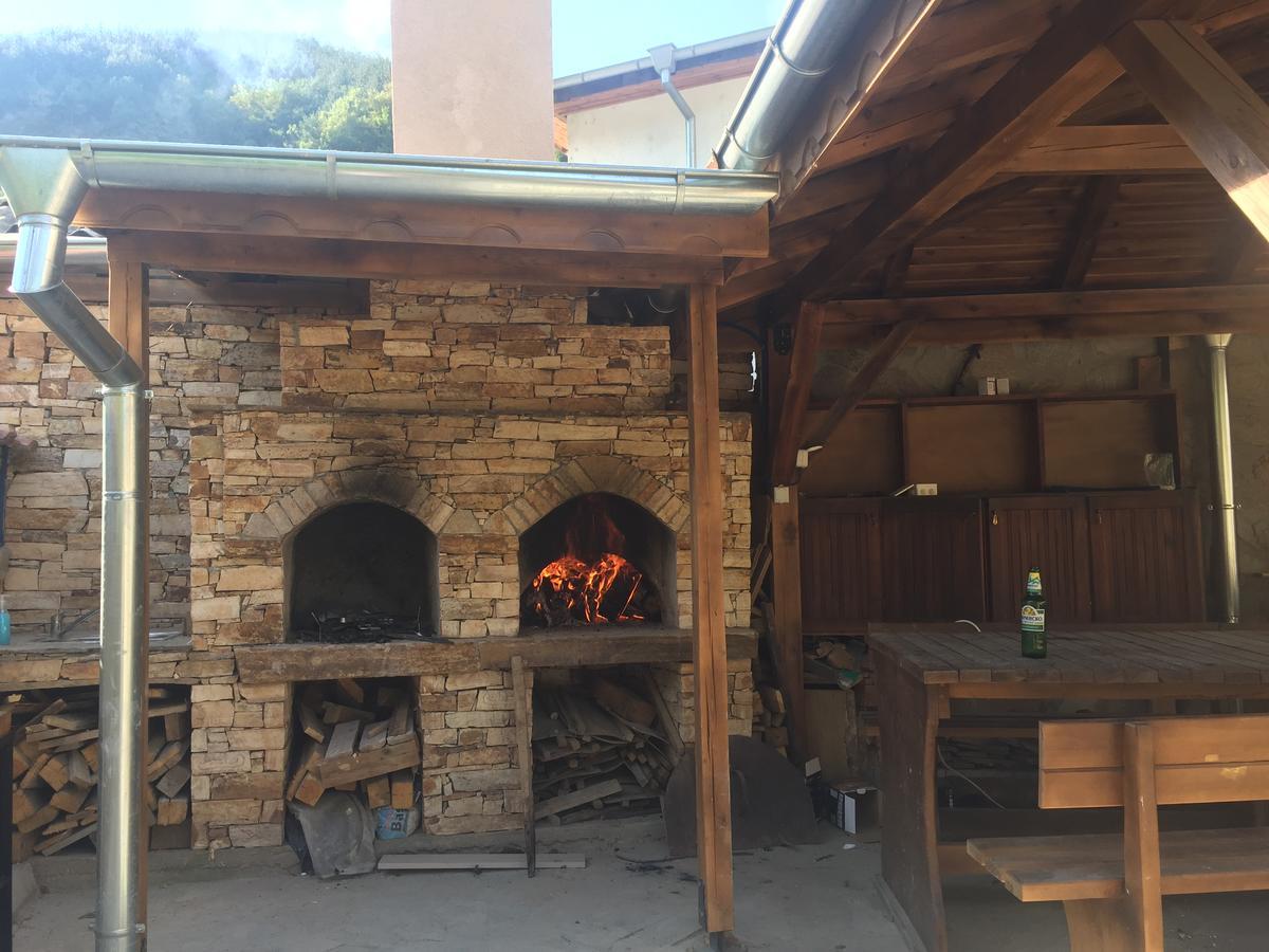 Elenite Guesthouse Gotse Delchev Bagian luar foto